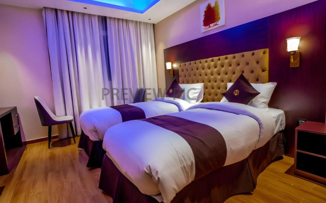 Raha Grand Hotel
