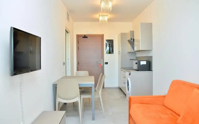 Colourful Suite With Terrace Overlooking the sea