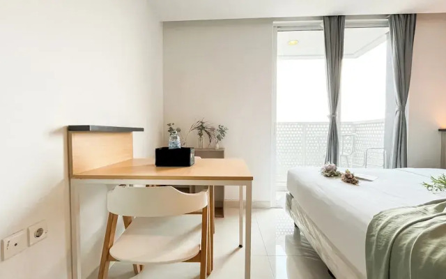 Spacious Studio Apartment West Vista Near Rawa Buaya Station