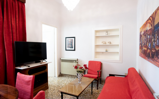Best House, Marina Home, Athens Avenue, Patra
