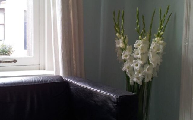 Отель B&B La Gloria No.10 Антверпен комната для гостей