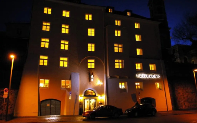 hotelImage