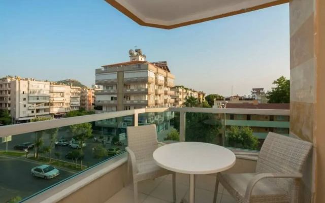 Cleopatra Tac Apart Hotel