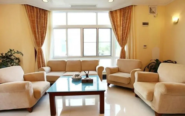 Huizhou Coast Hotspring Resort
