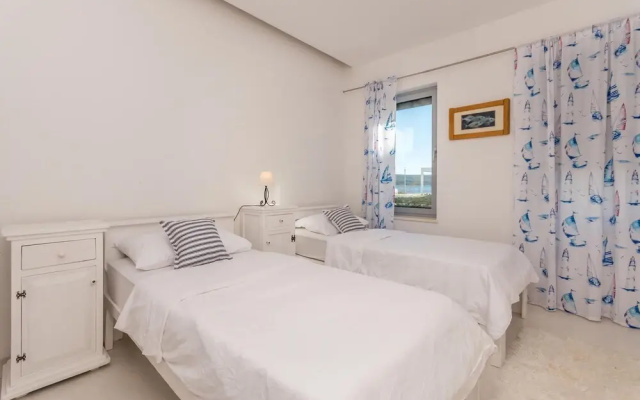 Amazing Apartment in Sukosan With Wifi and 2 Bedrooms