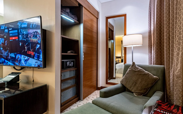 Spacious Studio Partial Burjview at The Address Dubai Mall