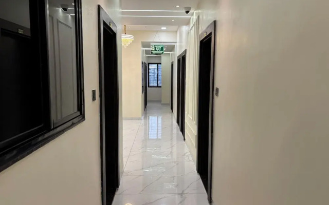 Hotel Aashiyana