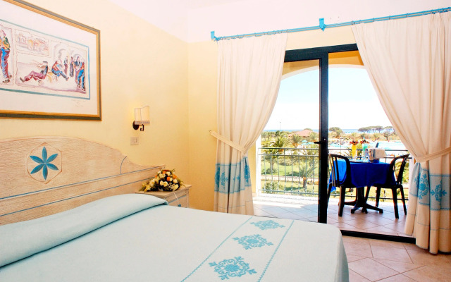 Отель Club Hotel Marina Beach