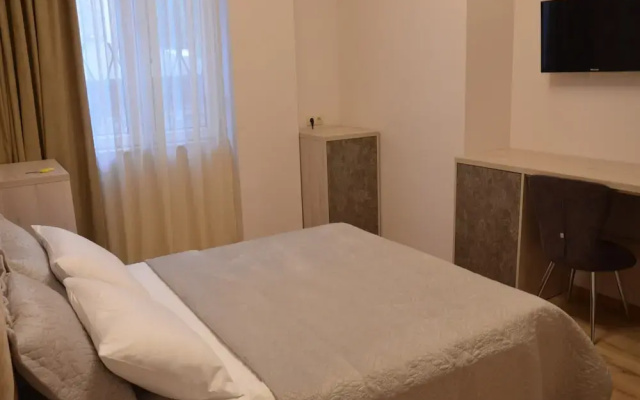 Hotel Griboedov