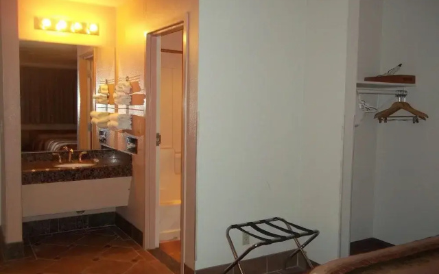 Grand Canyon Inn
