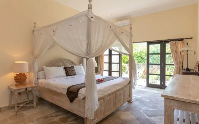 Villa Lotus
