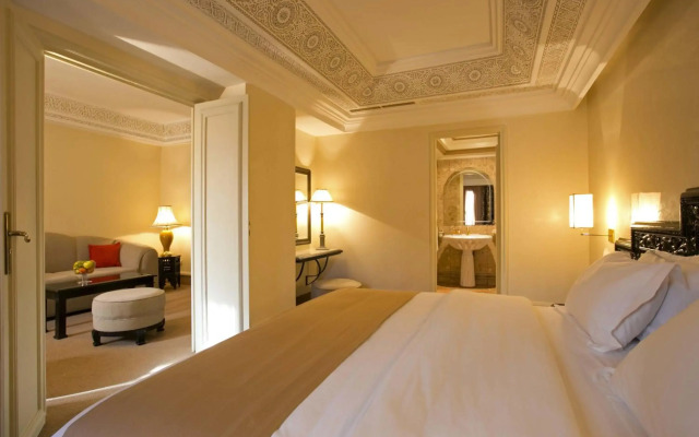 Hotel Nassim