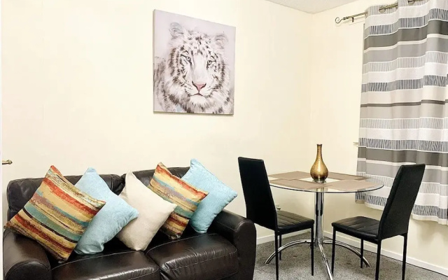 Kayleighs Impeccable 1-bed Apart Aberdeen City