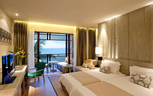 Pullman Phuket Arcadia Naithon Beach