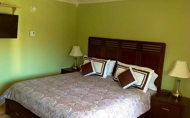 Parkside Inn