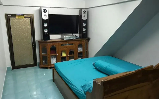 Srithong Guesthouse