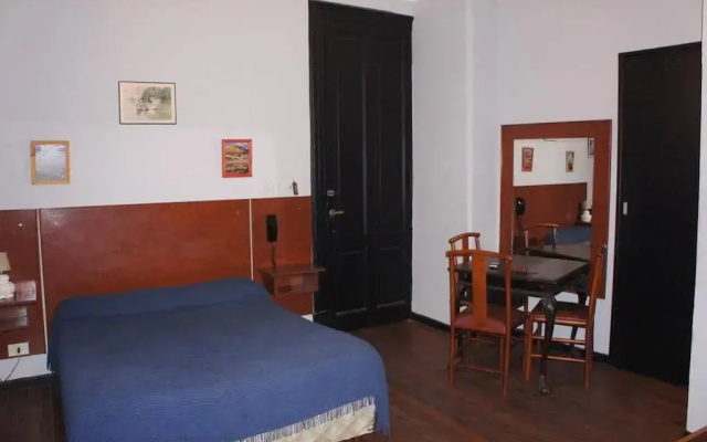 Hotel America