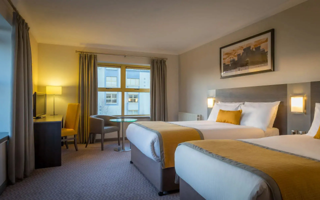 Hotel Courtyard By Marriott Galway City