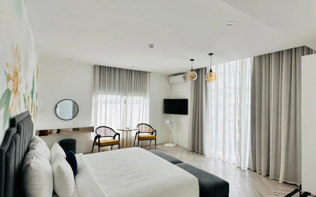 Len's Hotel