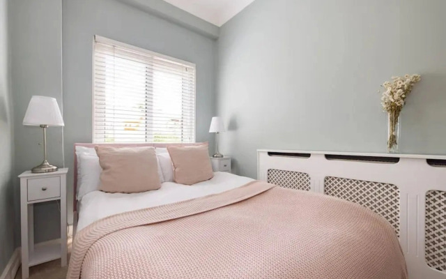 Olympia s Torch 1 Bedroom in Kensington