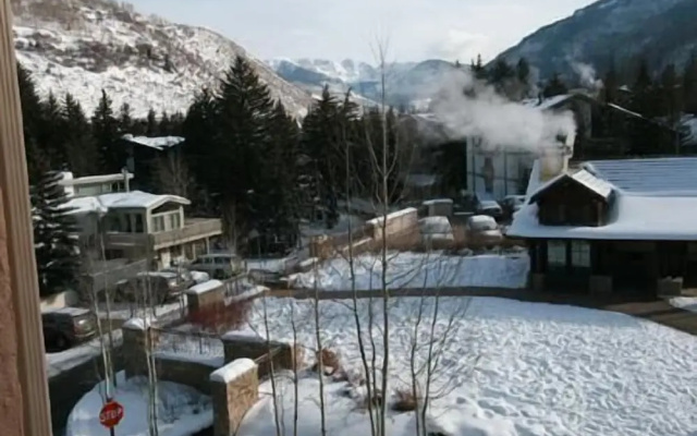 Mill Creek Court Condos Just 100 yards from Gondola by RedAwning