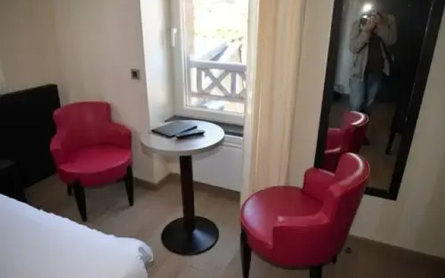 Hôtel Saint Guirec Et De La Plage