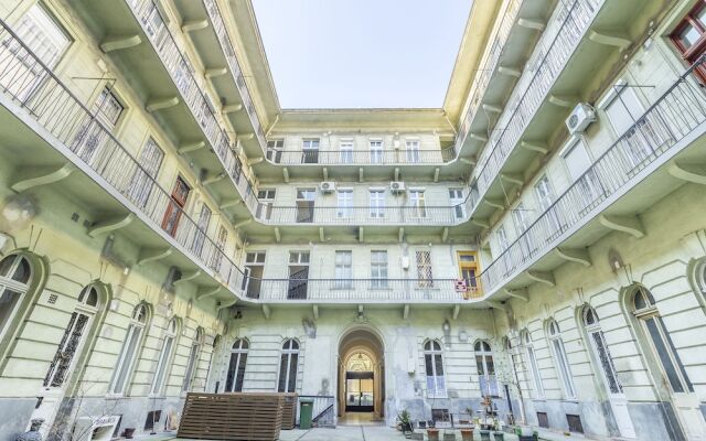 Апартаменты Vanilla Apartment вид на фасад
