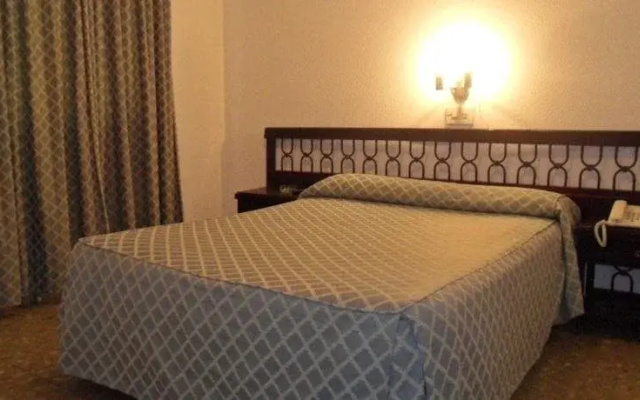 Hostal Ronda