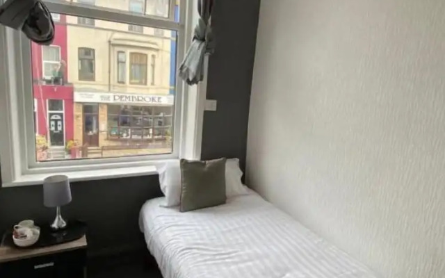 Bank St Hotel