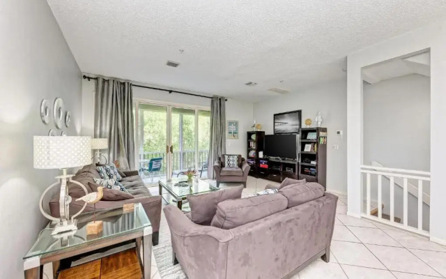 Longboat Key Cedars Beach House-pet Friendly-2 Minute To The Beach