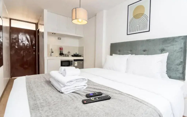 Downtown Arequipa Suites by Restavio