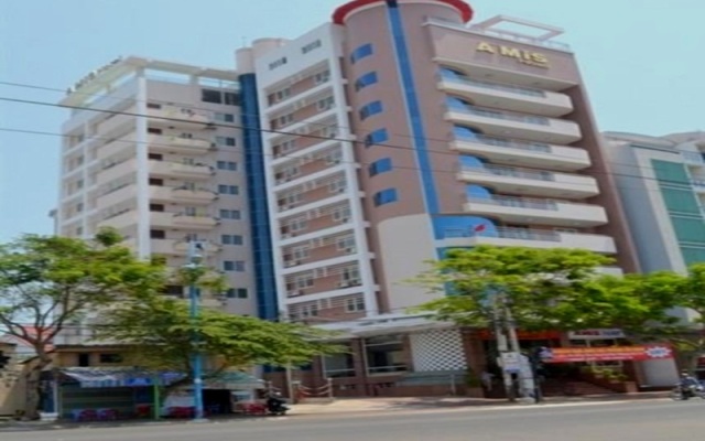 Отель Amis Hotel Вьетнам, Вунгтау - отзывы, цены и фото номеров - забронировать отель Amis Hotel онлайн вид на фасад