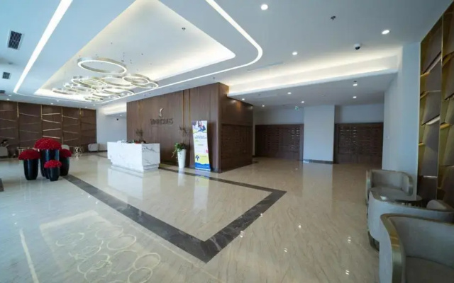 BOM HOMES- VINHOMES METROPOLIS-Service Apartment