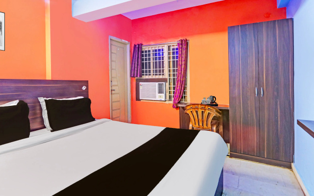 OYO Flagship 48845 Laxmi Residency