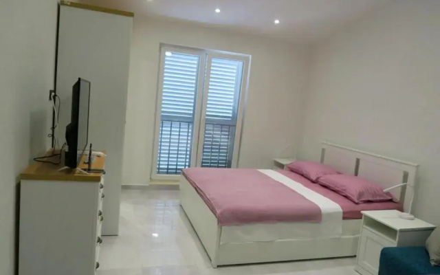 Apartments Nada