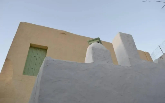 Bouganvilla, elegant residence and peaceful garden