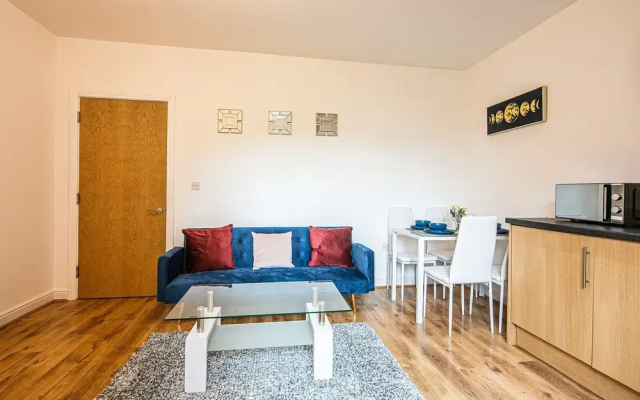Cosy 1 Bedroom Private Patio by Opulent