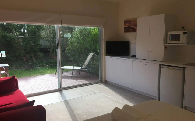 Springtide Studio Apartments