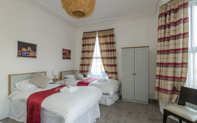 Parador Lodge