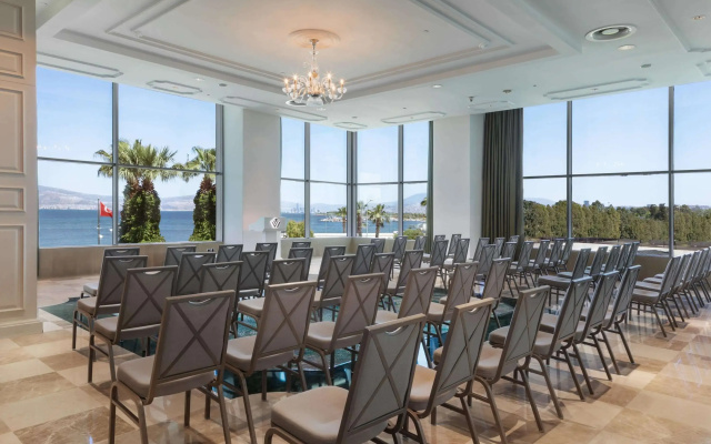 Wyndham Grand Izmir Ozdilek Thermal & Spa