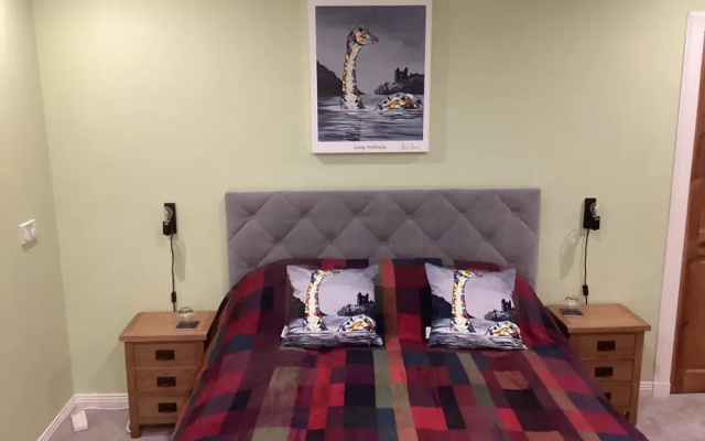 Taigh Sealladh Fèidh B&B