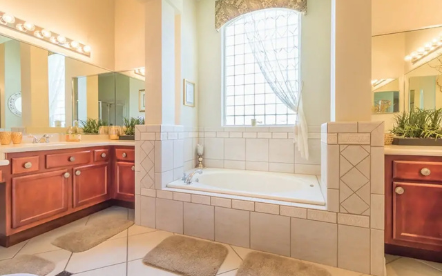 7950 Sea Pearl Circle