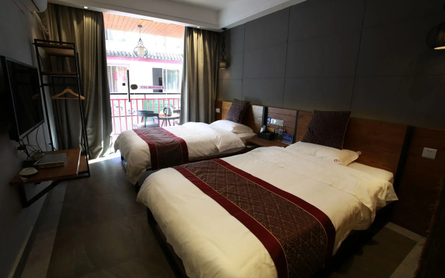 Holland Boutique Inn