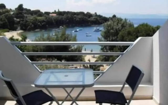 Kolios Beach Seaview Studios