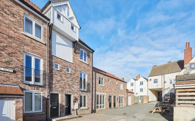 Host Stay The Nest Black Swan Mews