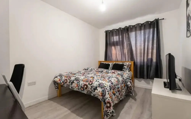 Stylish 2 Bedroom Apartment in Birmingham