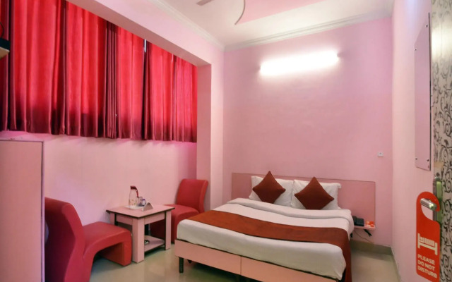 OYO 8424 Hotel Sunflower