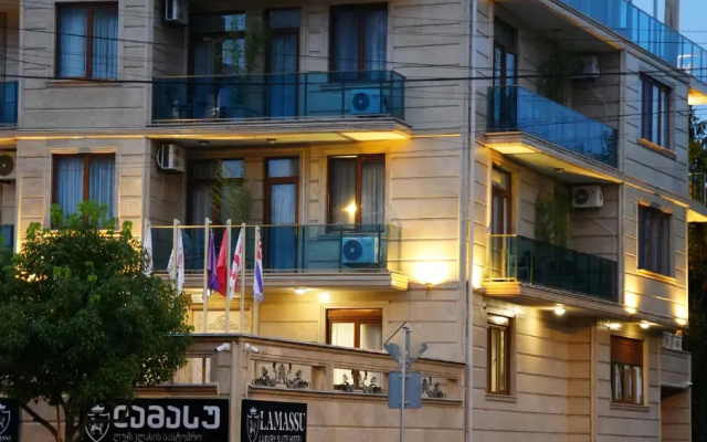 Hotel exterior · Batumi — photo 5
