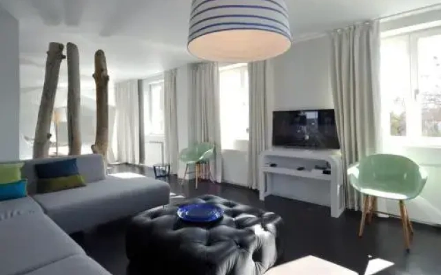 Sint Ji Design Rooms