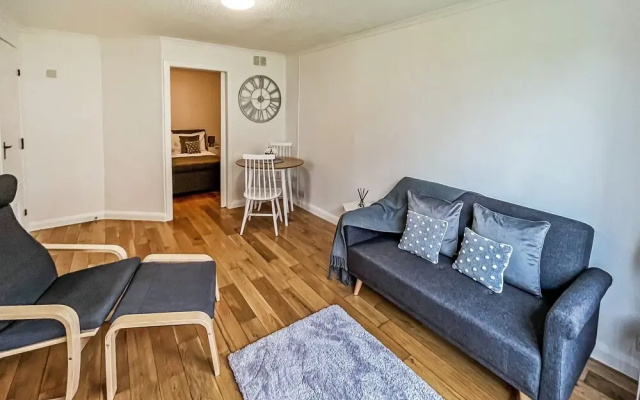 Hilton Apartment 1-bed in Inverness With Parking